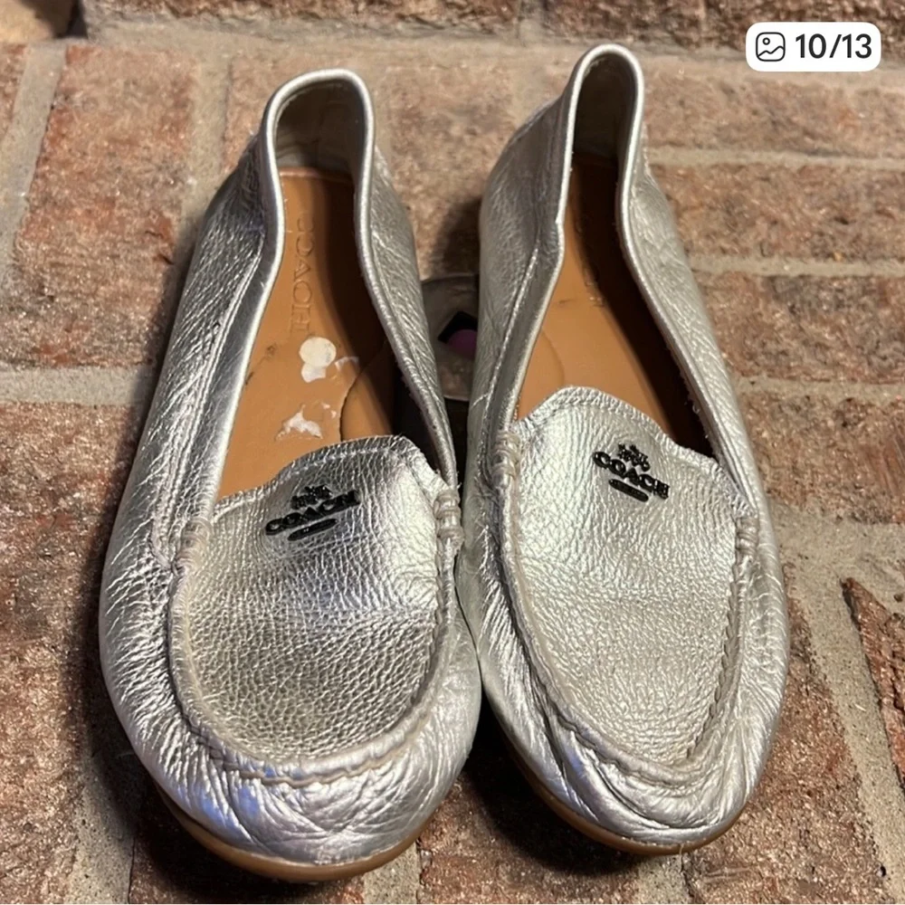 Coach Mary Lock Up Silver slip on Loafers size 8.5B - Picture 9 of 12